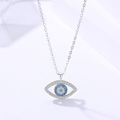 Heart Shaped Four Leaf Clover Pendant Necklace
