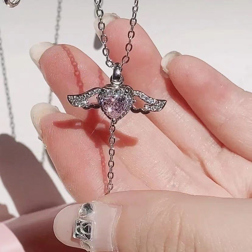Moving Heart Angel Wings Tassel Necklace