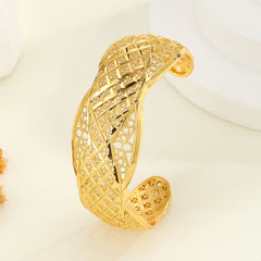 1pcs Fashion Copper Plated 18K Gold Diamond Pattern Bracelet, Fried Dough Twists Rope Open Bracelet